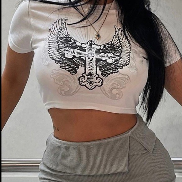Wingled Cross Printed Crop Top - Picture 2 of 3
